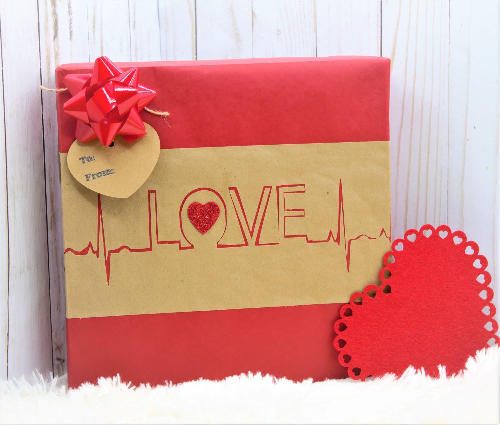 Heartbeat Gift Wrap Kit