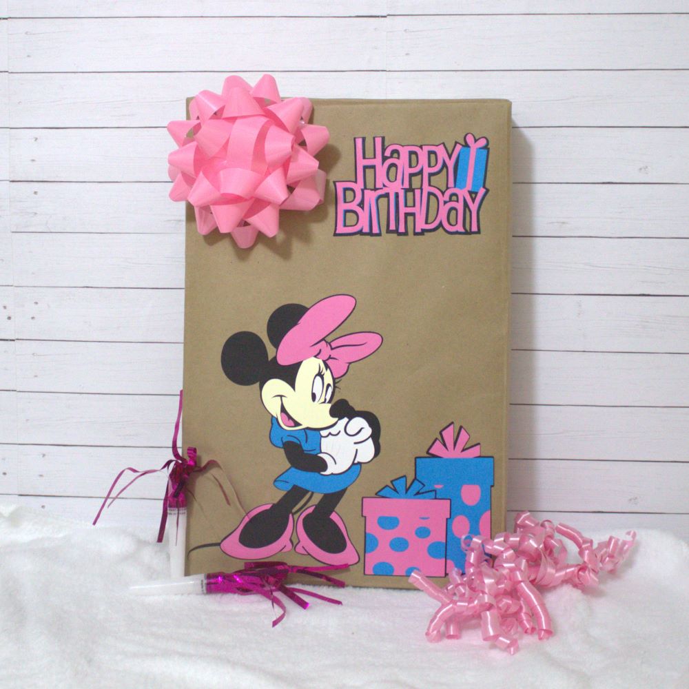 Minnie Mouse Gift Wrap